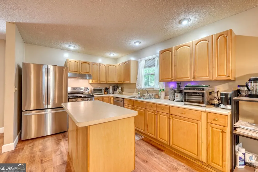 557 Grayce LN Hiawassee, GA 30546