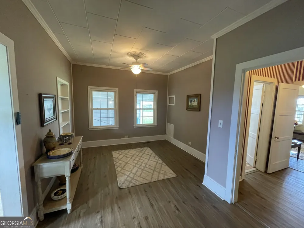 231 Barlow RD Cochran, GA 31014