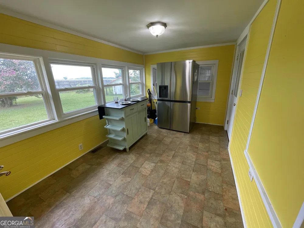 231 Barlow RD Cochran, GA 31014