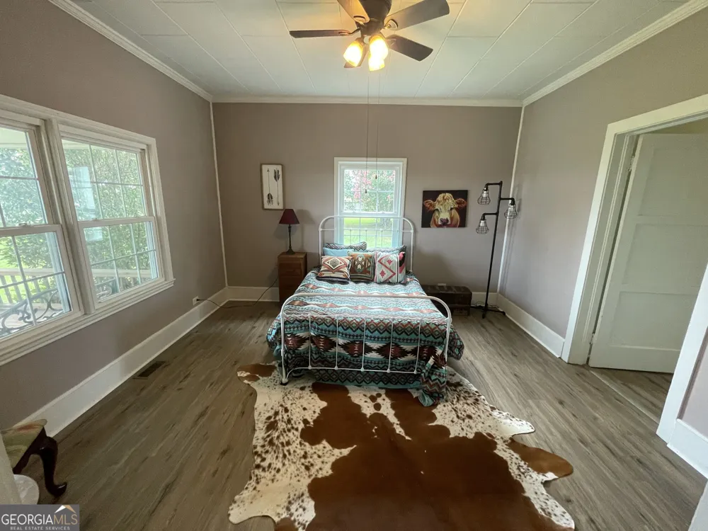 231 Barlow RD Cochran, GA 31014