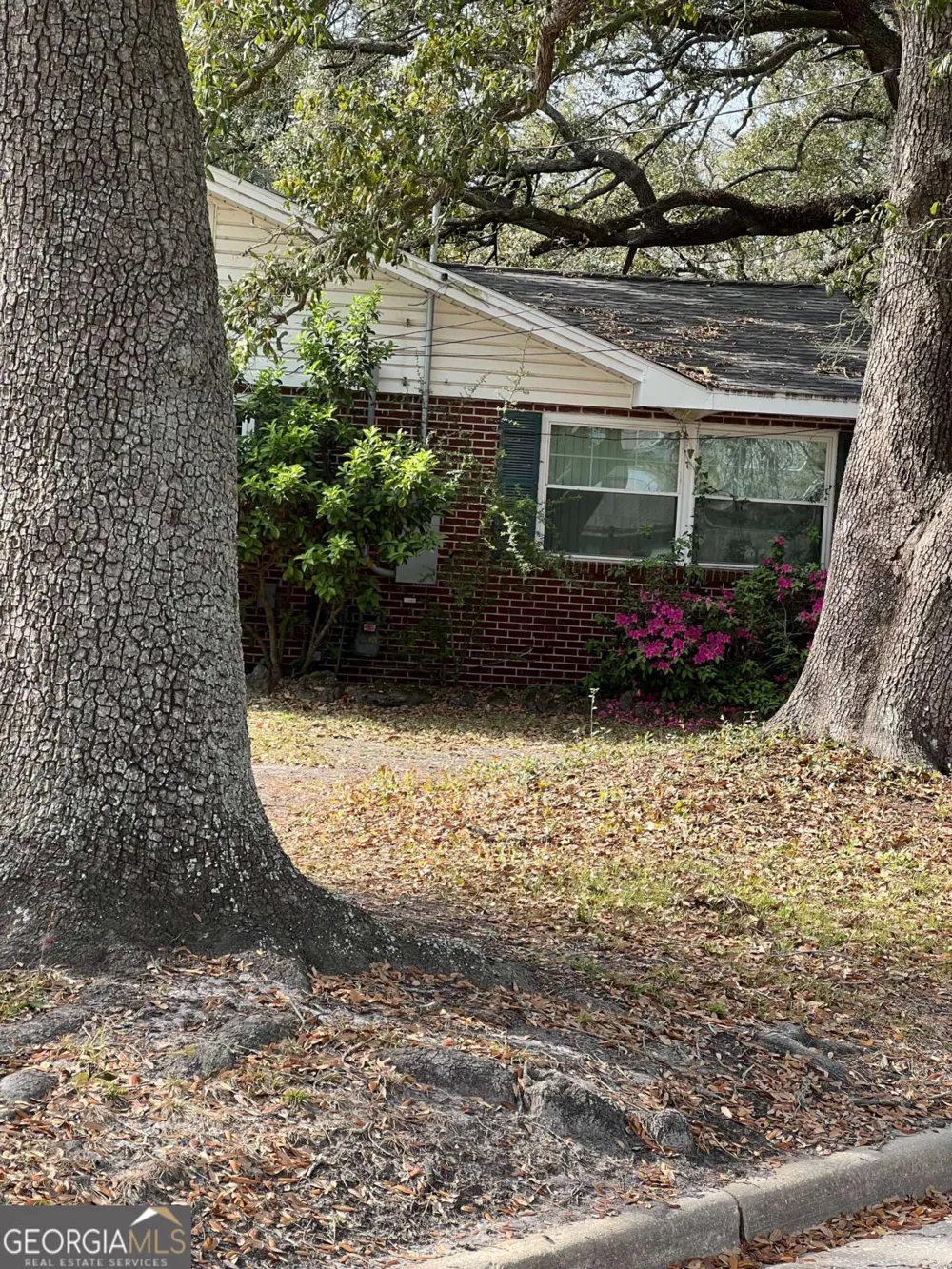 506 5th AVE Brunswick, GA 31520