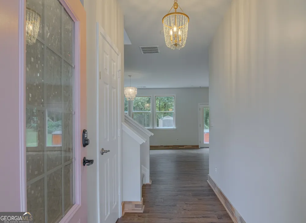 15 Nolen DR Newnan, GA 30263