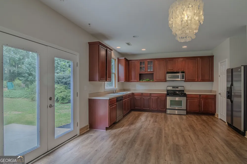 15 Nolen DR Newnan, GA 30263