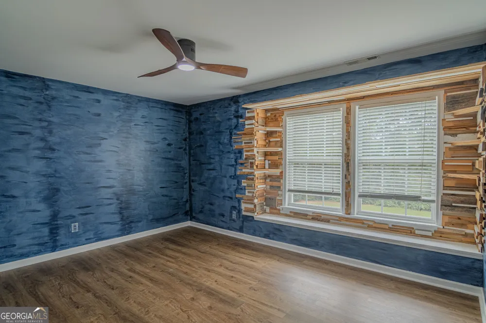 15 Nolen DR Newnan, GA 30263