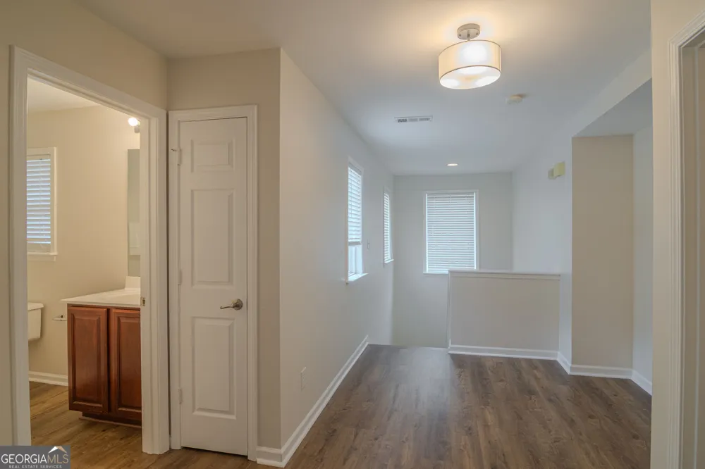 15 Nolen DR Newnan, GA 30263
