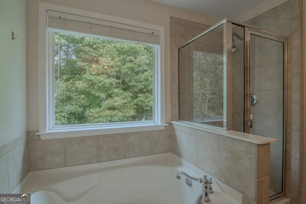 15 Nolen DR Newnan, GA 30263