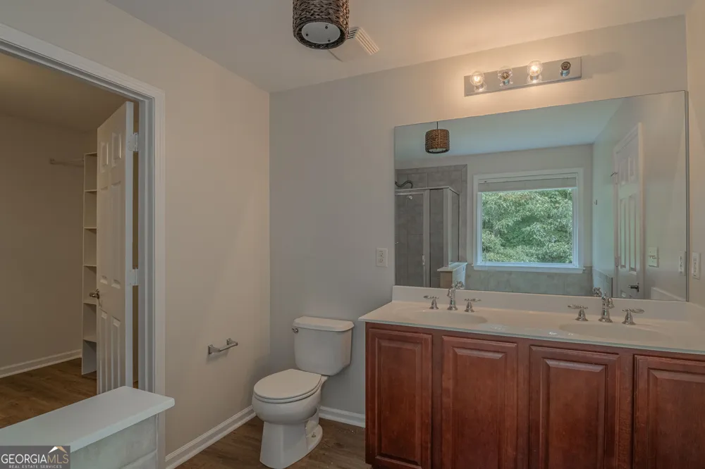 15 Nolen DR Newnan, GA 30263