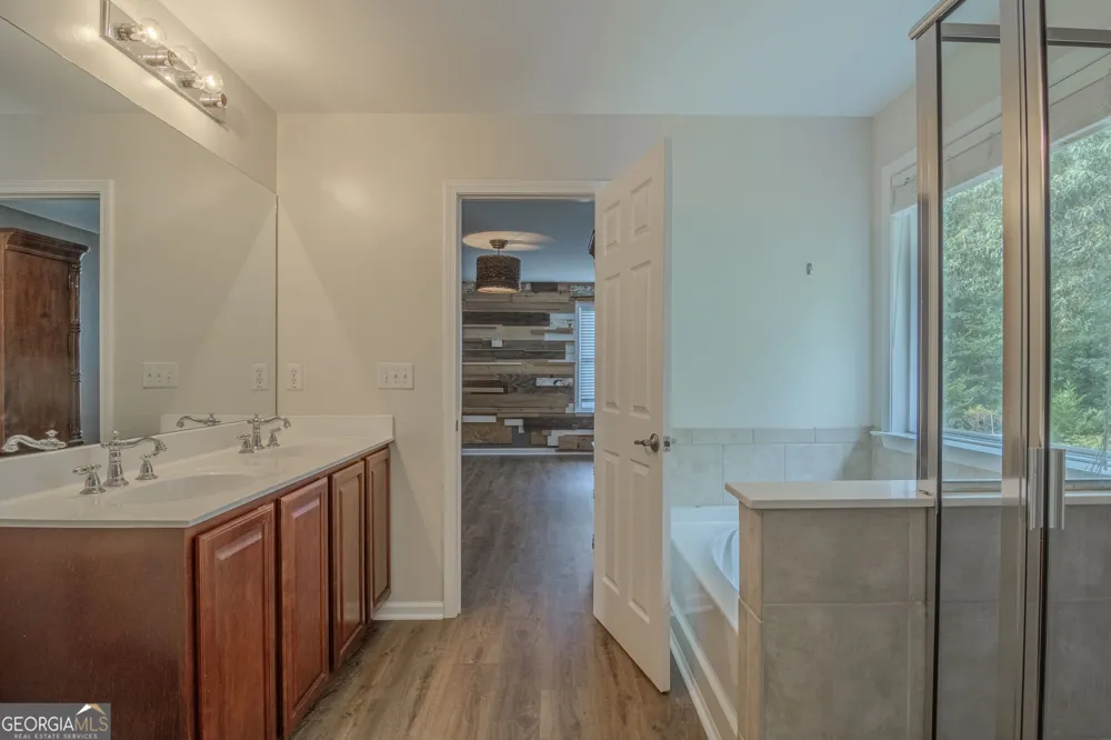 15 Nolen DR Newnan, GA 30263