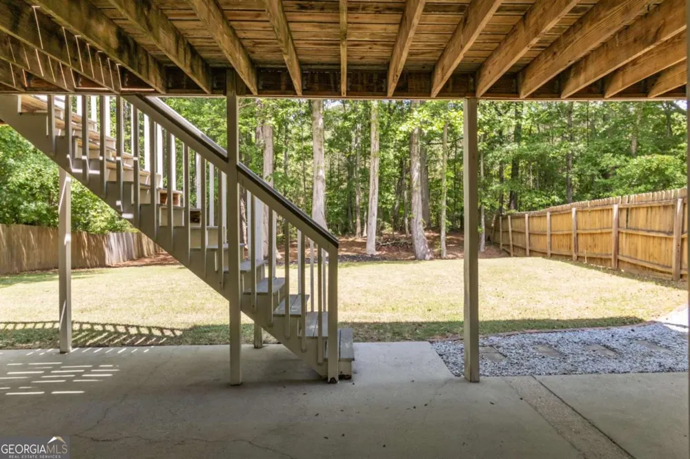 135 London Berry CT Tyrone, GA 30290