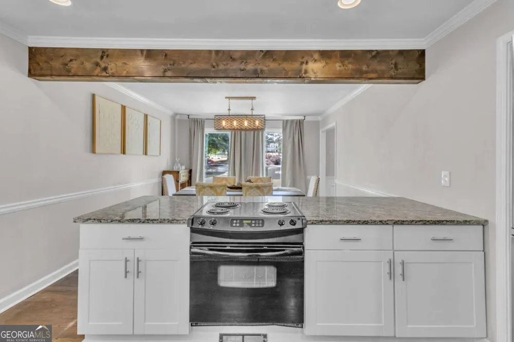 135 London Berry CT Tyrone, GA 30290