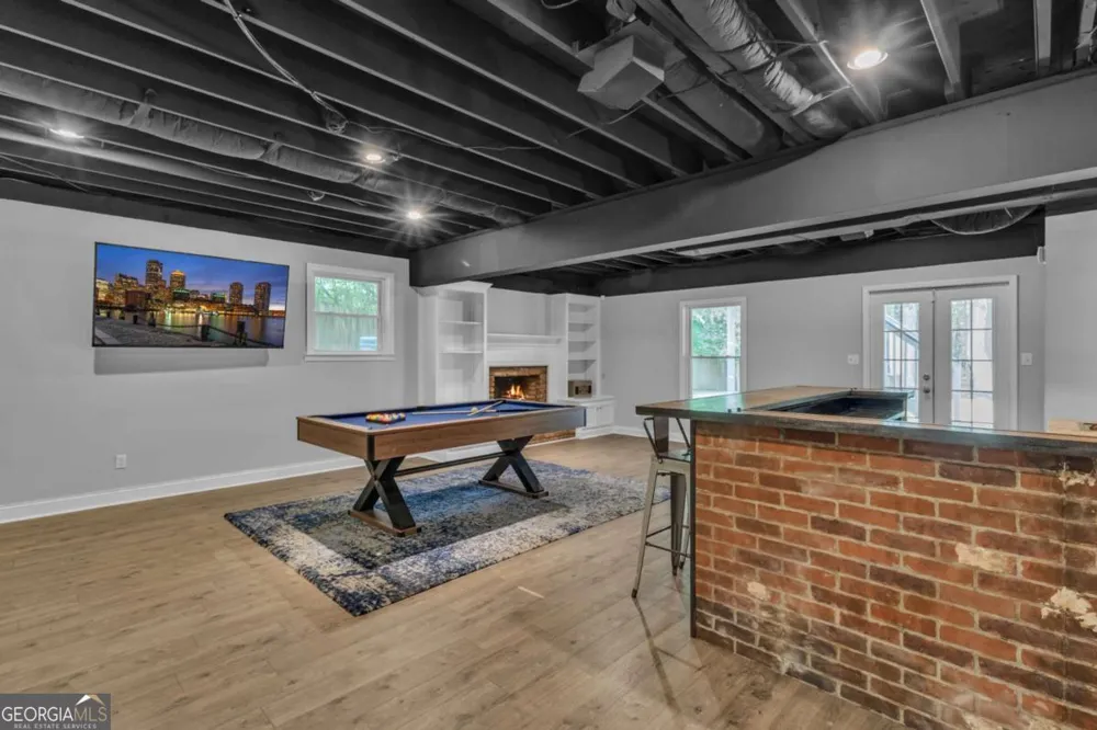 135 London Berry CT Tyrone, GA 30290