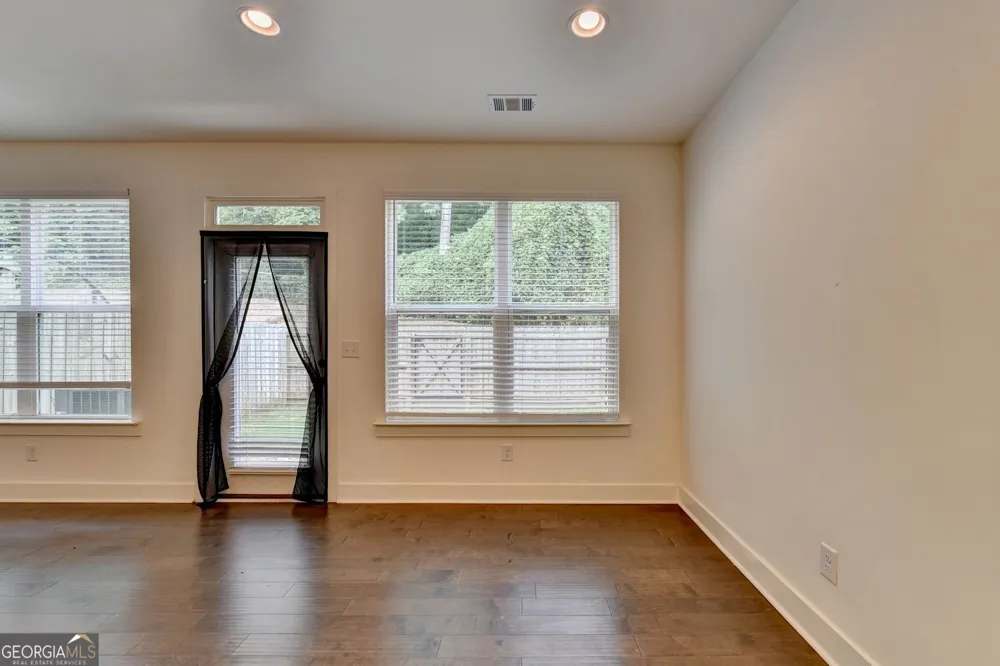 275 Auburn Valley WAY Auburn, GA 30011