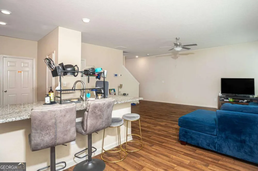 460 Meadowbend CIR Athens, GA 30606