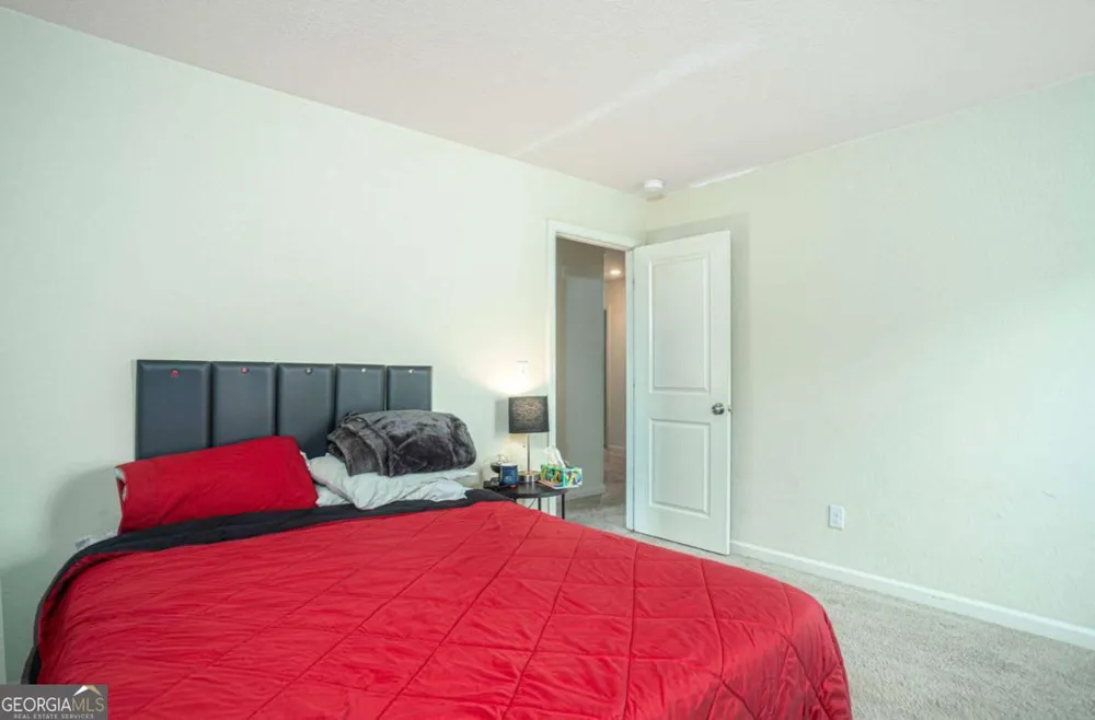 460 Meadowbend CIR Athens, GA 30606