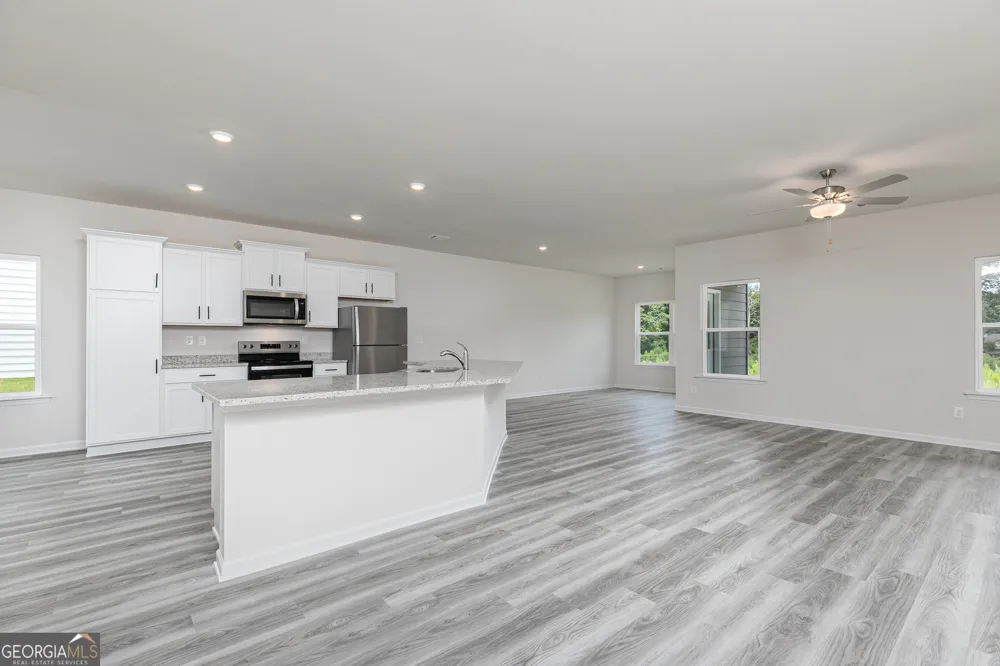 506 Plant RD Conyers, GA 30013