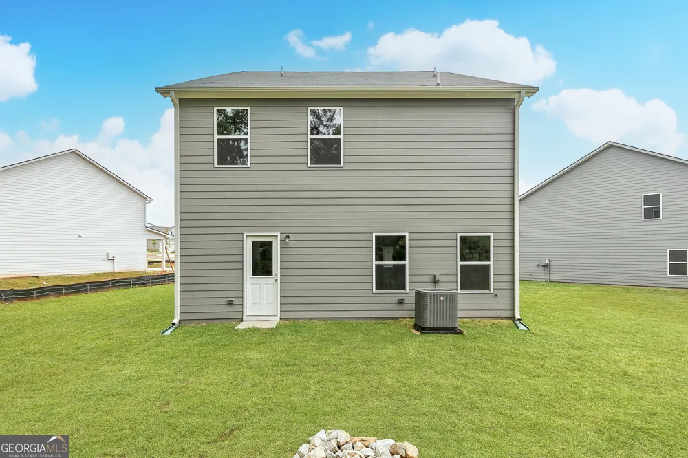 621 Slate RD Conyers, GA 30013