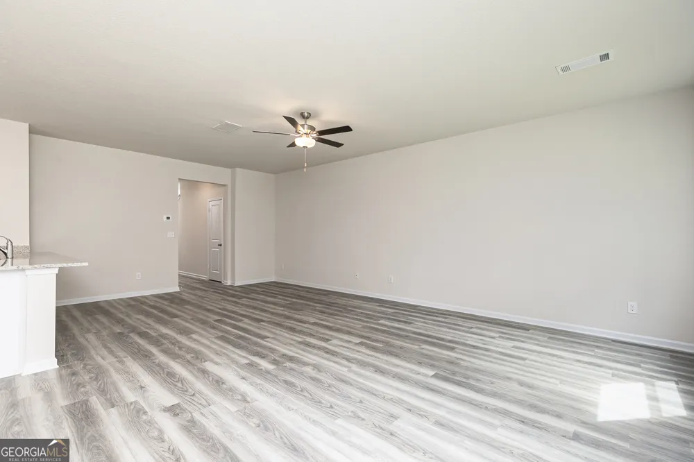 621 Slate RD Conyers, GA 30013
