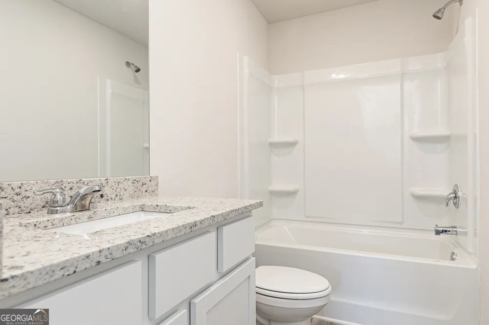 621 Slate RD Conyers, GA 30013
