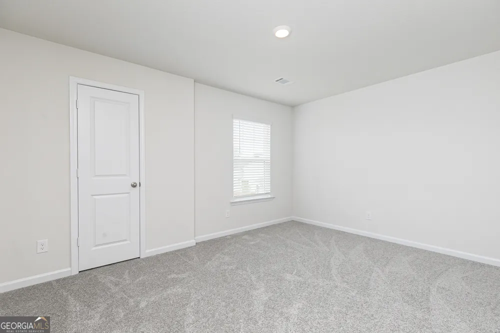 621 Slate RD Conyers, GA 30013