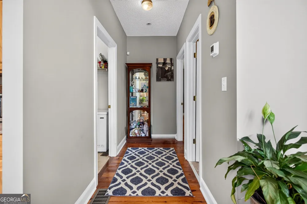 223 Strickland DR Luthersville, GA 30251