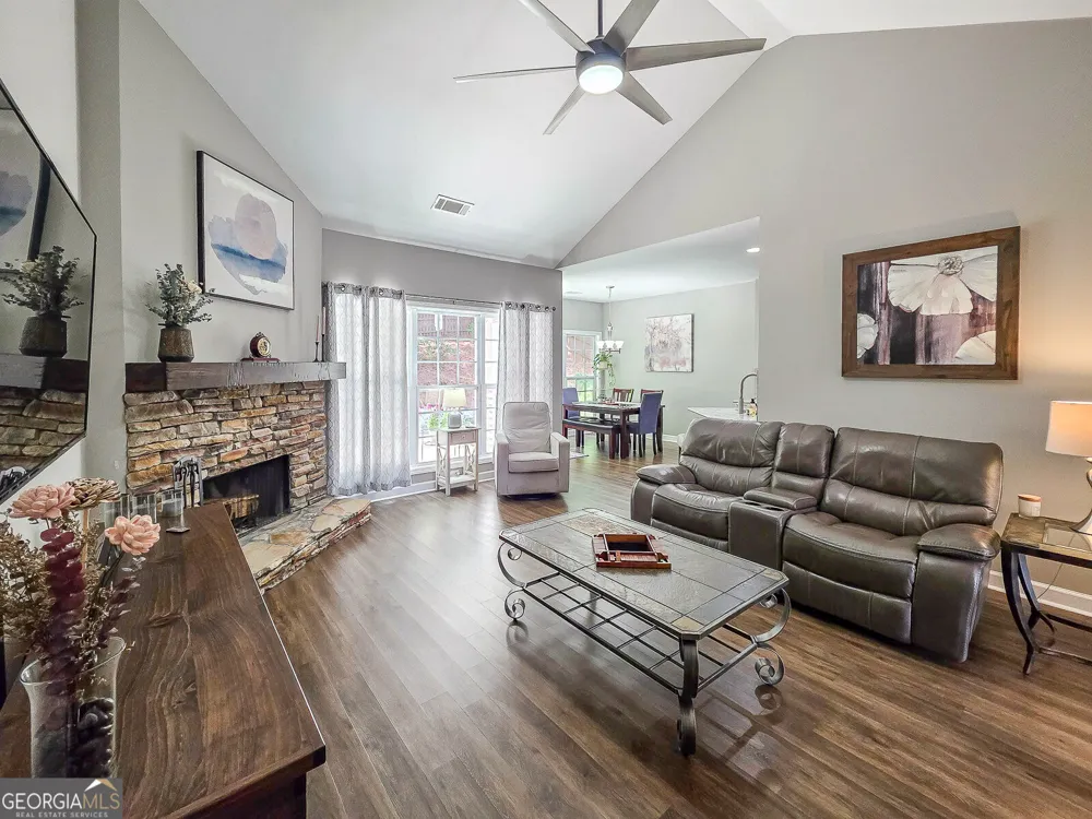 728 Austin Creek DR Buford, GA 30518