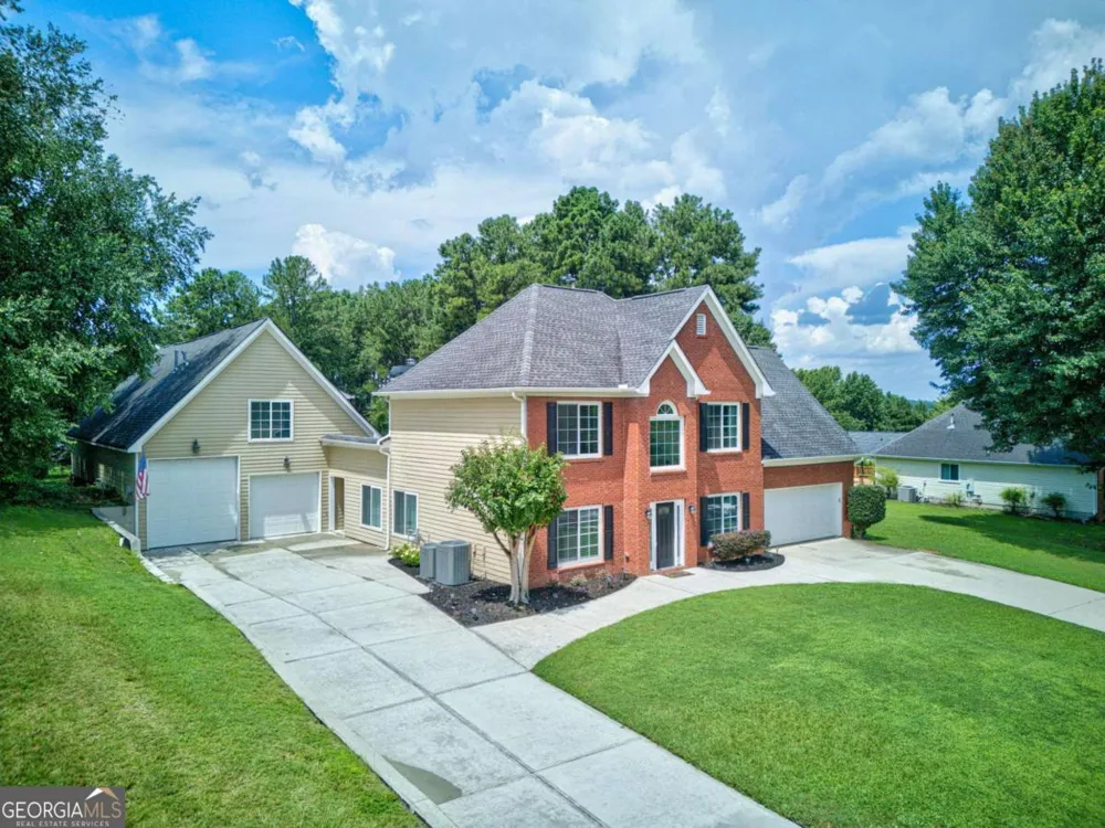 3289 Brooksong WAY Dacula, GA 30019