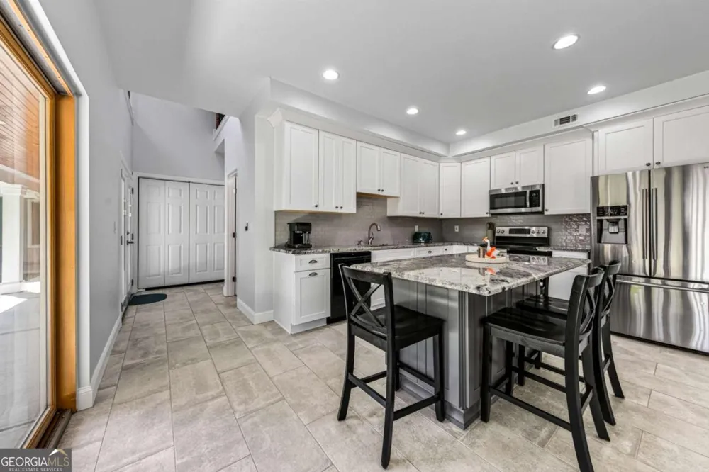 3289 Brooksong WAY Dacula, GA 30019