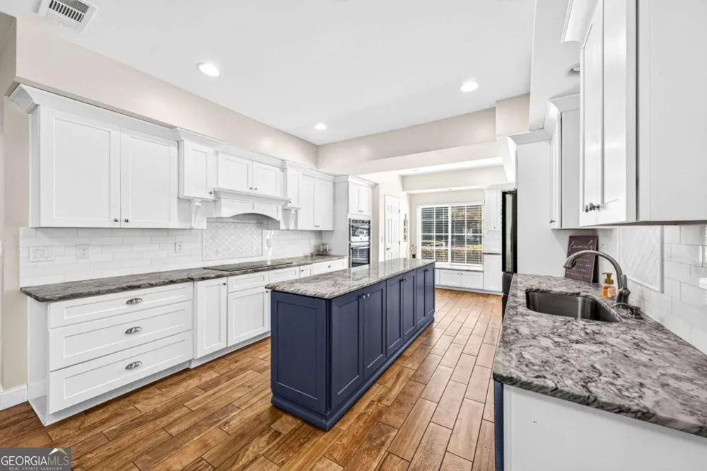 3289 Brooksong WAY Dacula, GA 30019