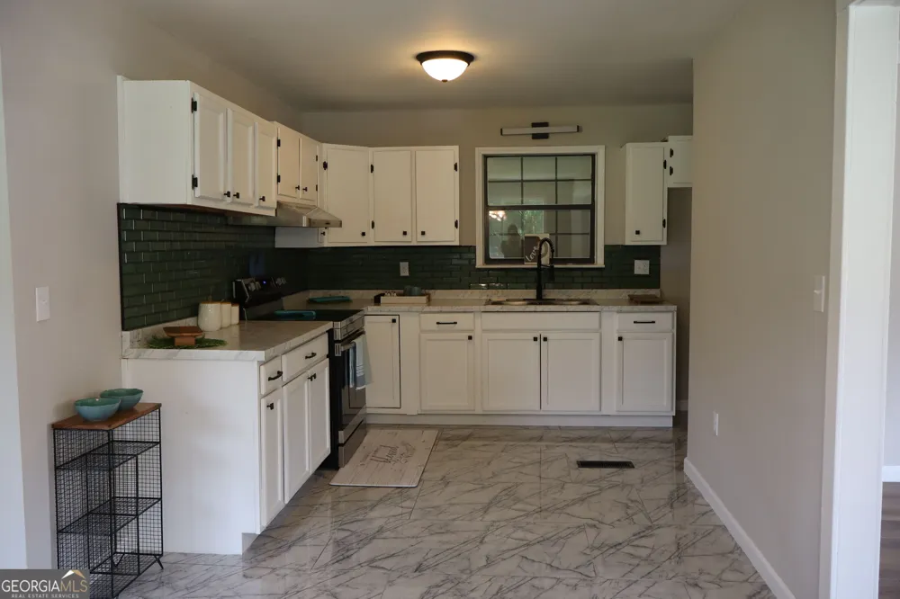 155 Lake AVE Ringgold, GA 30736