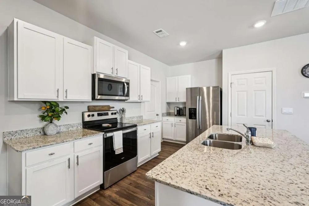 178 Whitewood DR Dawsonville, GA 30534