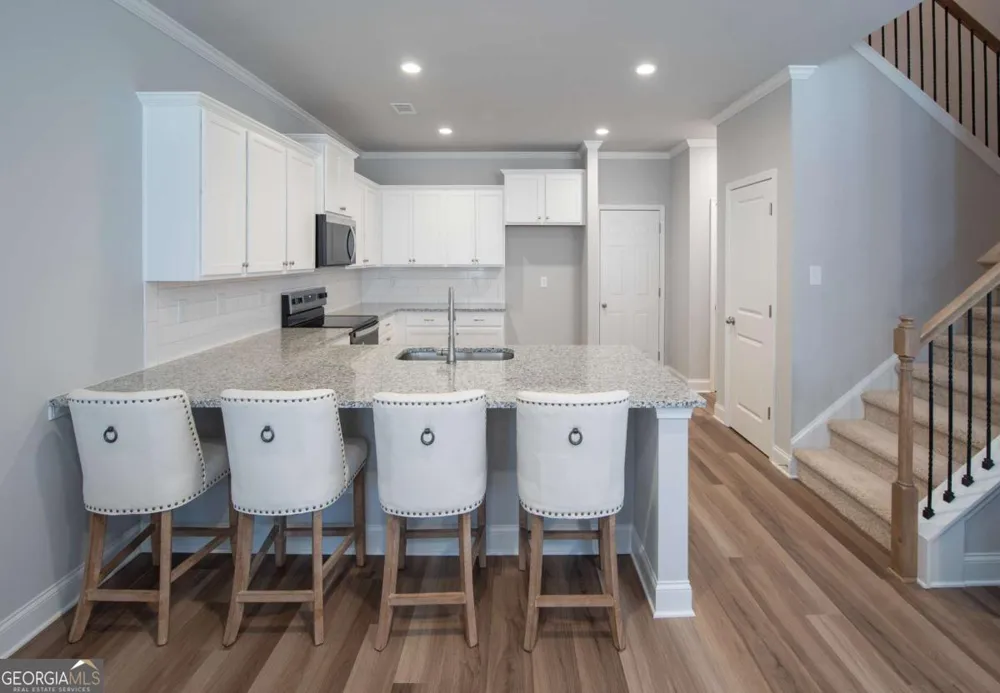 5509 Leyland DR Flowery Branch, GA 30542