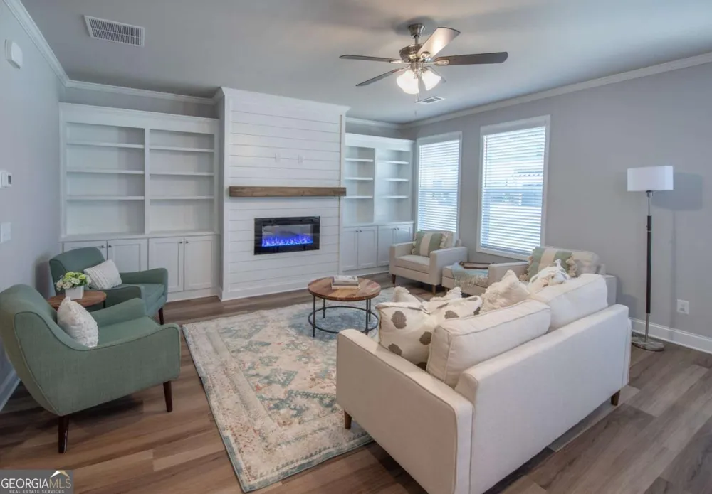 5509 Leyland DR Flowery Branch, GA 30542