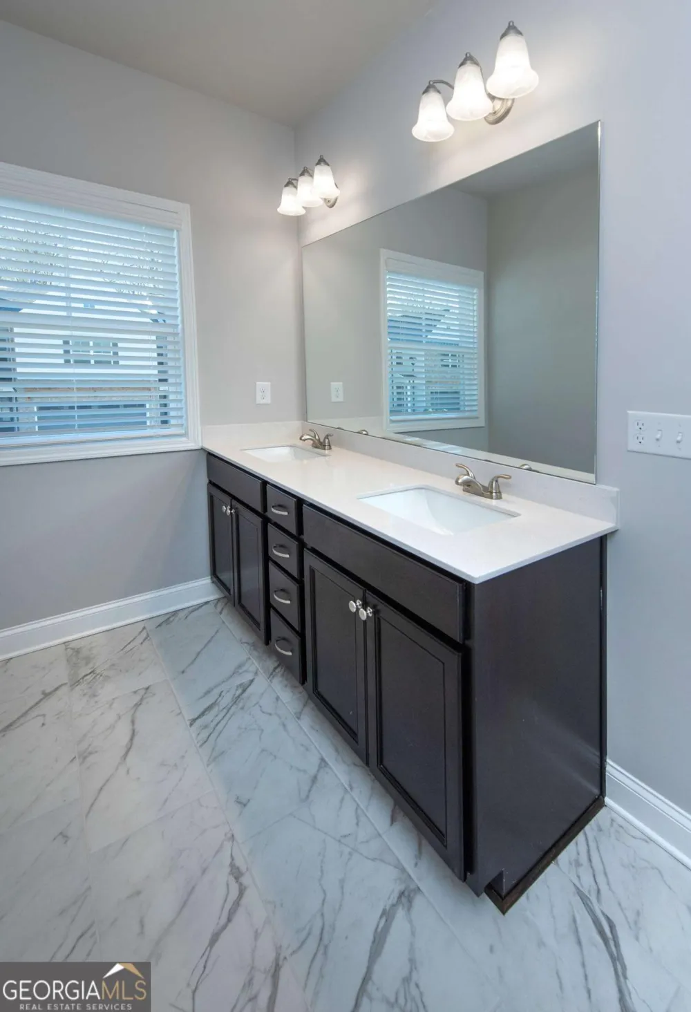 5509 Leyland DR Flowery Branch, GA 30542