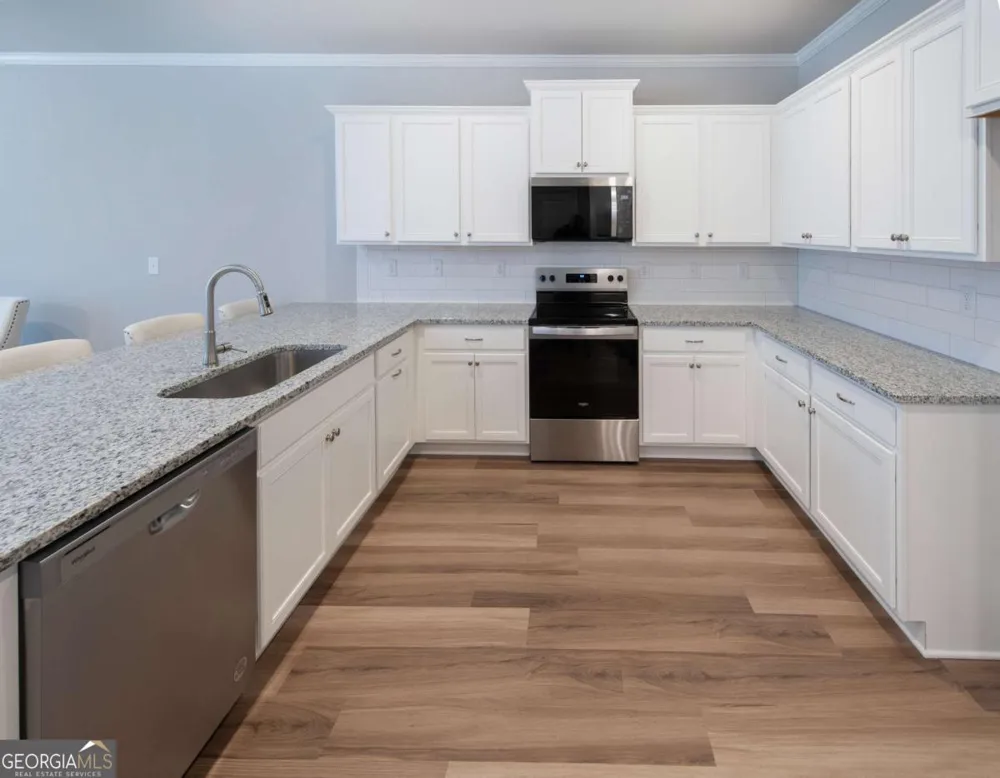 5509 Leyland DR Flowery Branch, GA 30542
