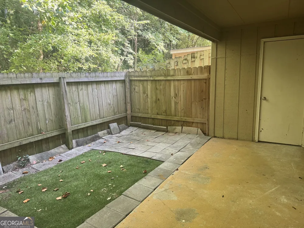 2207 Surrey CT SE Marietta, GA 30067