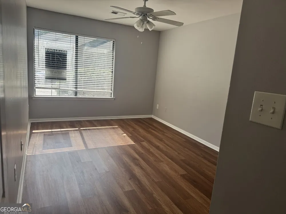 2207 Surrey CT SE Marietta, GA 30067