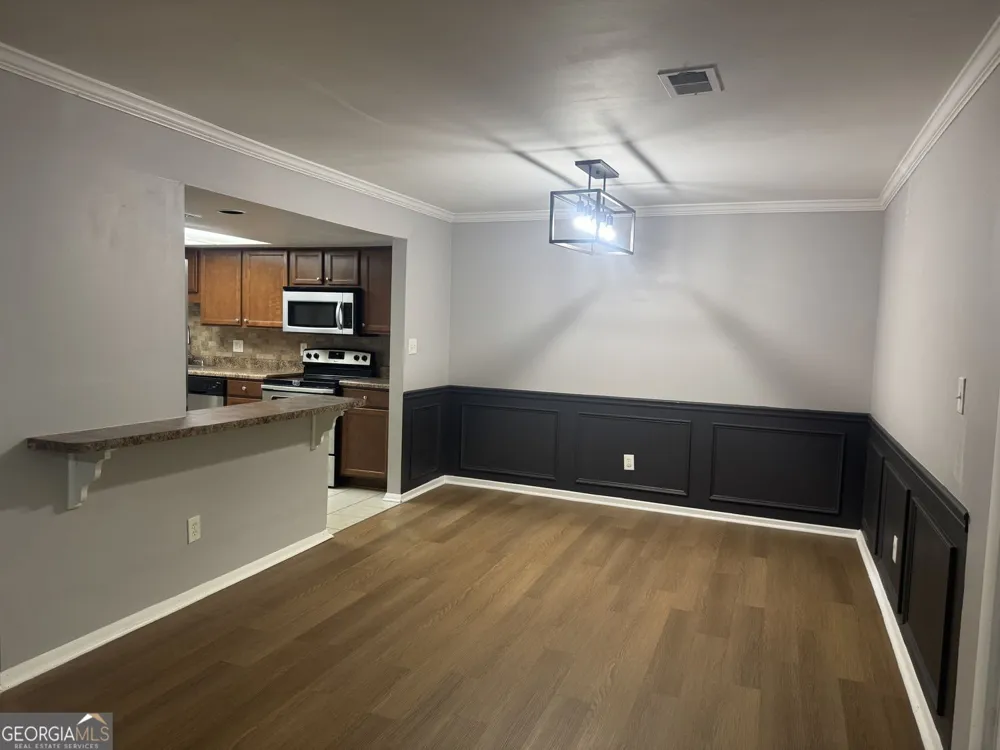 2207 Surrey CT SE Marietta, GA 30067