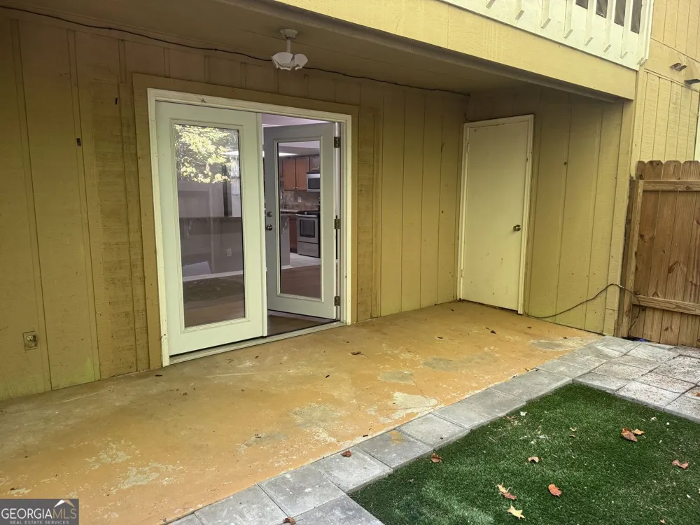 2207 Surrey CT SE Marietta, GA 30067