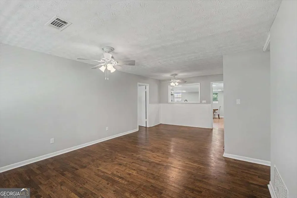 794 Old Allatoona RD SE Cartersville, GA 30121