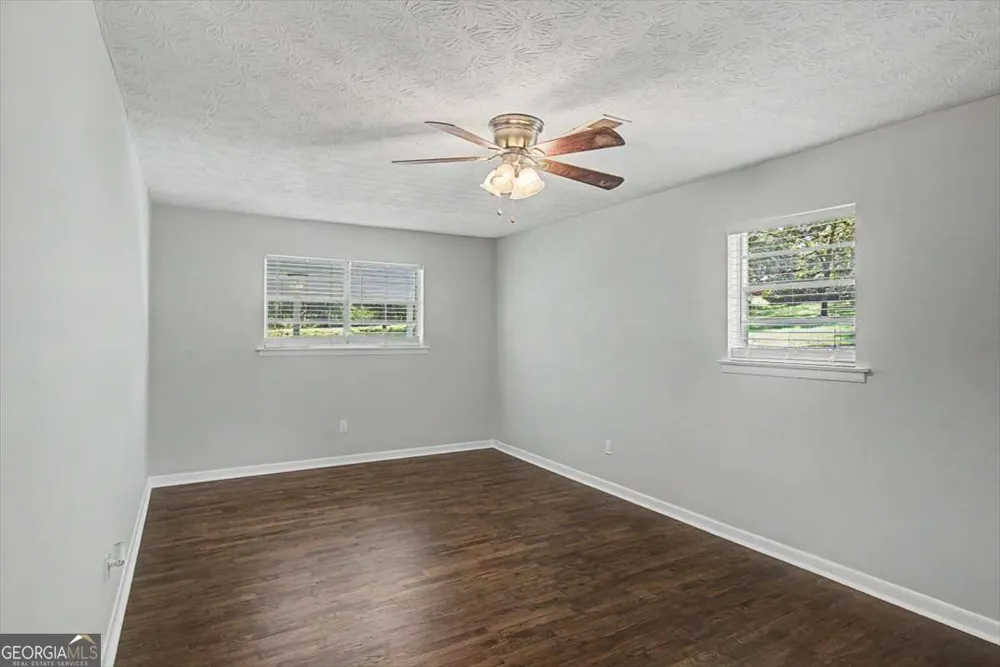 794 Old Allatoona RD SE Cartersville, GA 30121