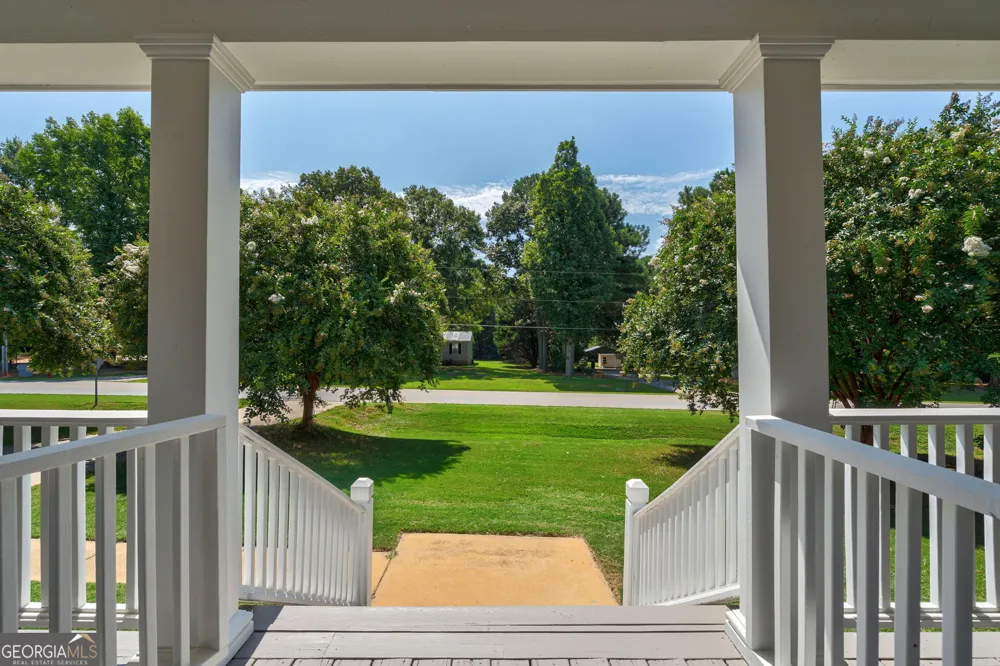 262 Brickyard RD Comer, GA 30629