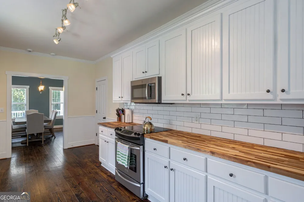 262 Brickyard RD Comer, GA 30629