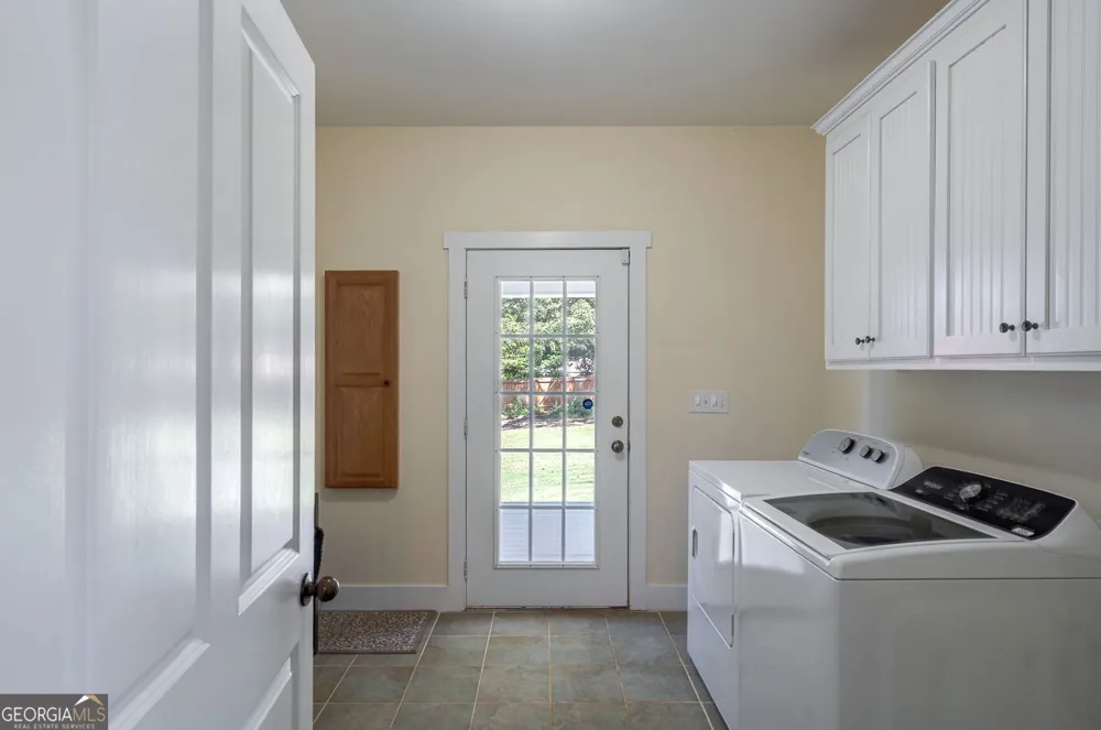 262 Brickyard RD Comer, GA 30629