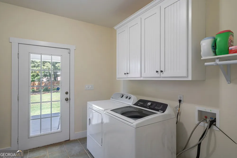 262 Brickyard RD Comer, GA 30629