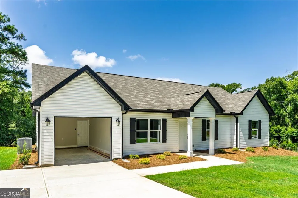 400 Woodhaven RD Centerville, GA 31028