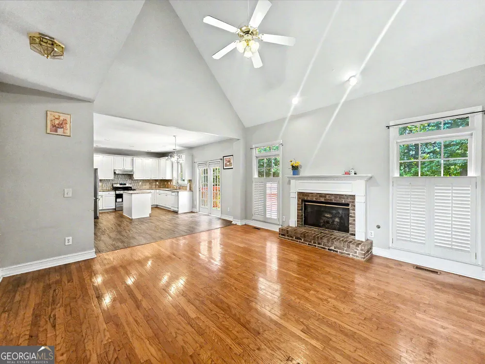 4334 Catamount DR SW Lilburn, GA 30047
