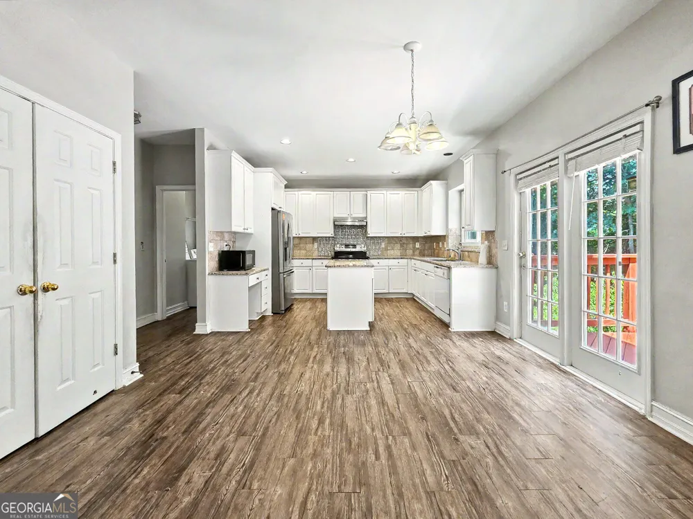 4334 Catamount DR SW Lilburn, GA 30047
