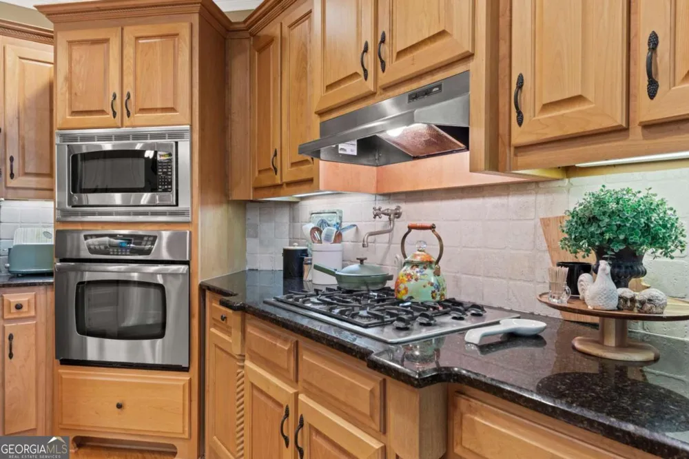 235 Chandler WALK Loganville, GA 30052