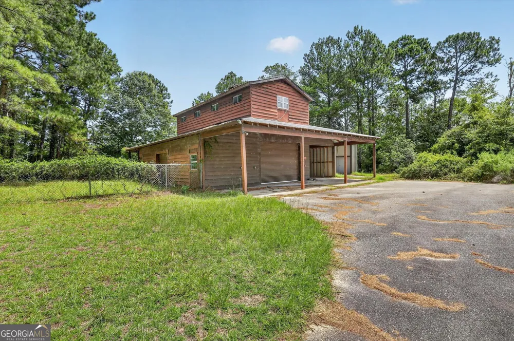358 Hood RD Statesboro, GA 30458