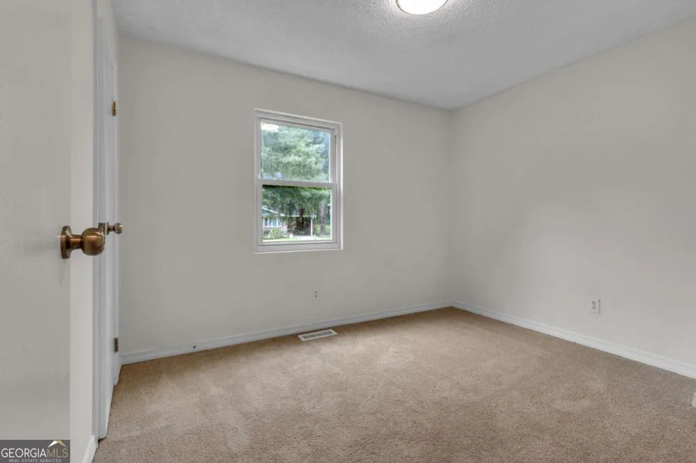 170 Peachtree CT Riverdale, GA 30274